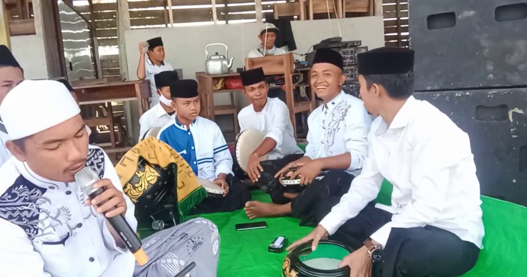 Lirik Hubbun Nabi Alal Insani