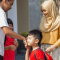 Adab Terhadap Orang Tua yang Harus Anak-Anak Ketahui Sejak Dini