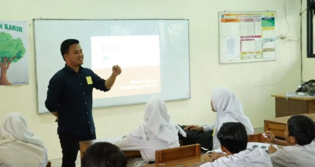 Pidato Singkat Tentang Akhlak kepada Orang Tua