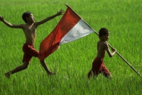 Pelajari berbagai cara menumbuhkan rasa cinta tanah air sejak dini untuk memperkuat persatuan, menjaga budaya, dan membangun negara yang lebih maju. Temukan langkah-langkah praktis dalam artikel ini untuk mengembangkan kebanggaan dan loyalitas terhadap tanah air.